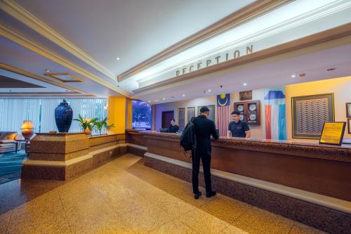 Front-Office 2