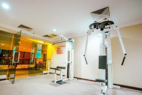 Gym 2