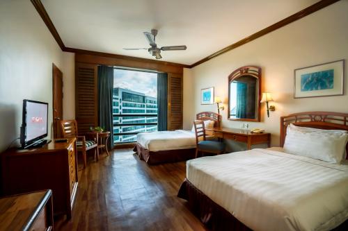 1-Superior-Twin SabahO